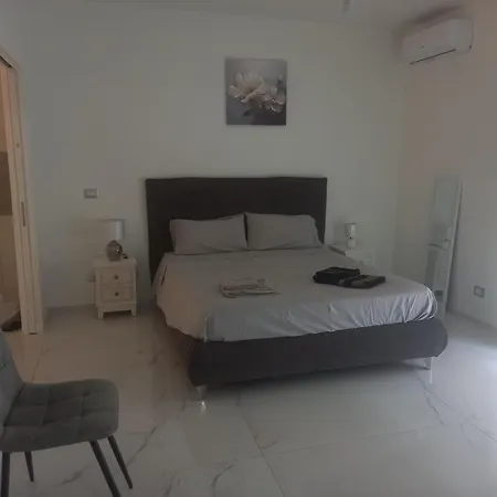 Beb La Perla فندق مبيت وإفطار *